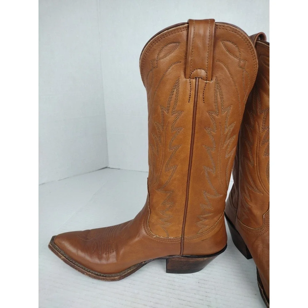 VTG WOMENS NOCONA COWBOY SQUARE SNIP TOE BROWN BOOTS SIZE 6 B MODEL 7529